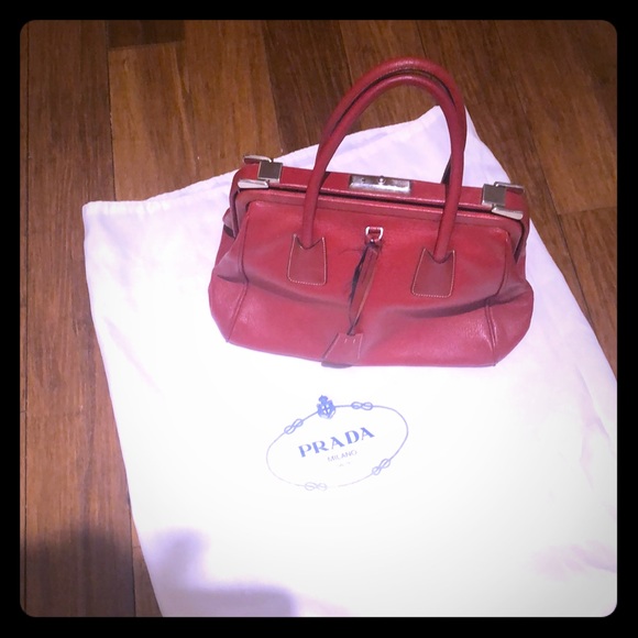 Authentic vintage Prada bag, like new - Picture 1 of 5